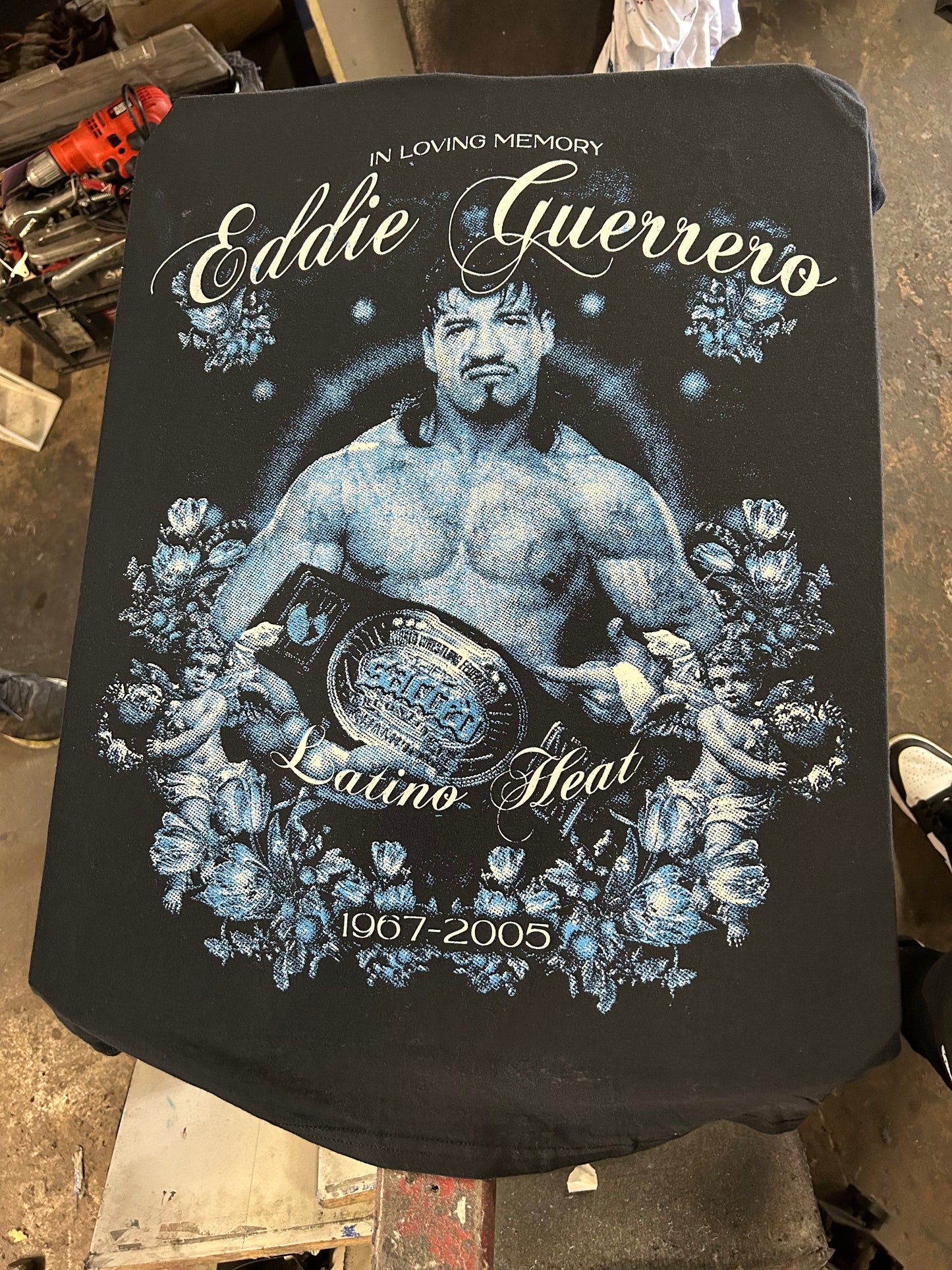 SACRED- Eddie Pullover (Black)